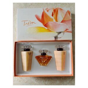 VTG NIB Unused Lancome Tresor 3 Pc Gift Set Eau De Parfum/ Shower Gel/ Lotion